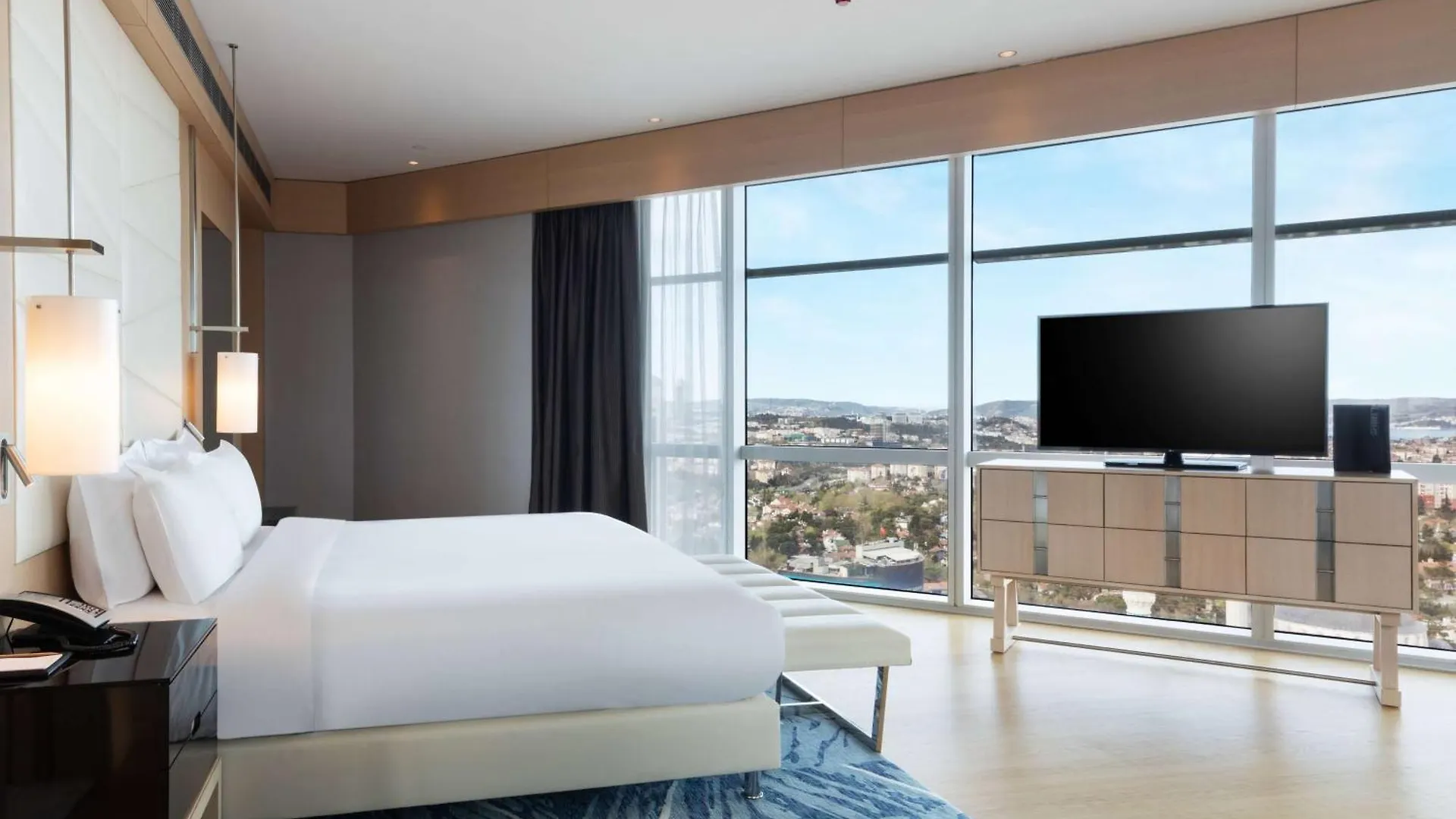 Wyndham Grand Istanbul Levent Hotel & Conference Center