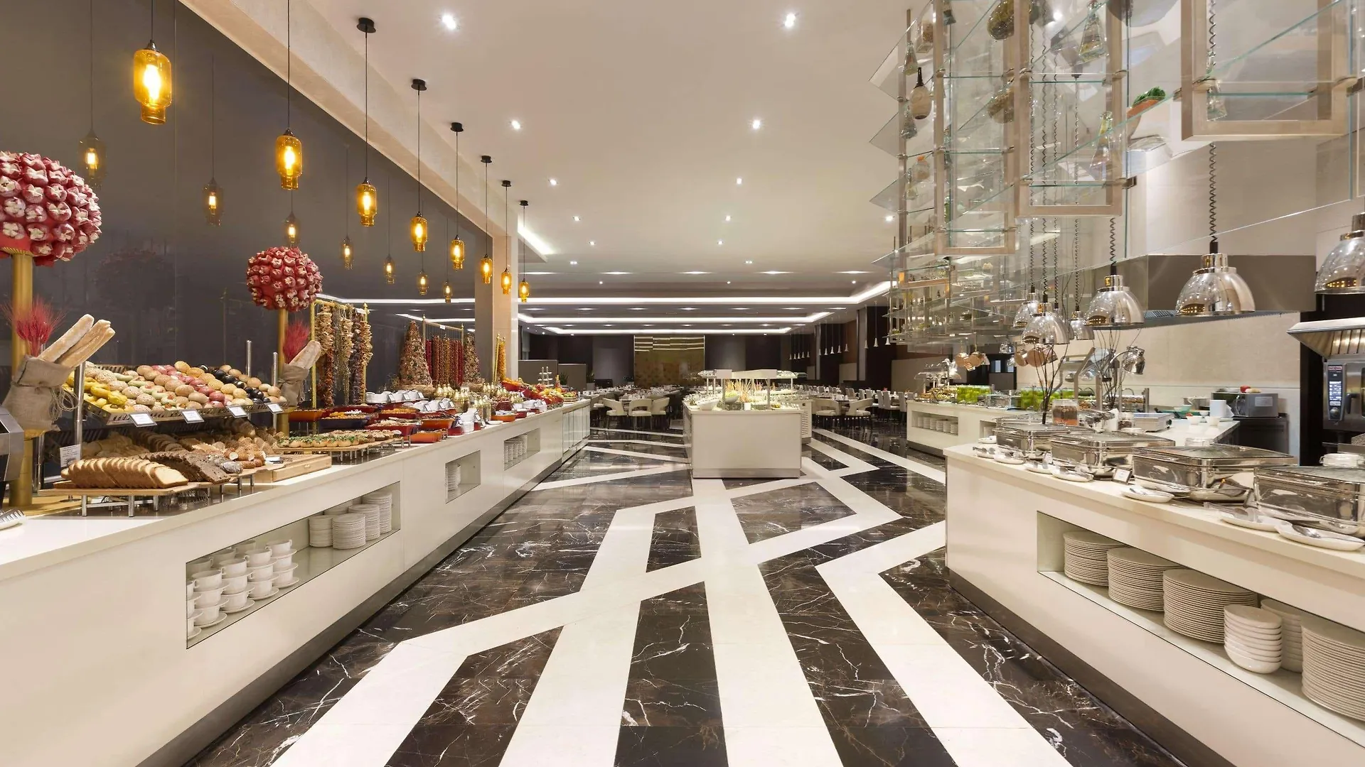 Wyndham Grand Istanbul Levent Hotel & Conference Center