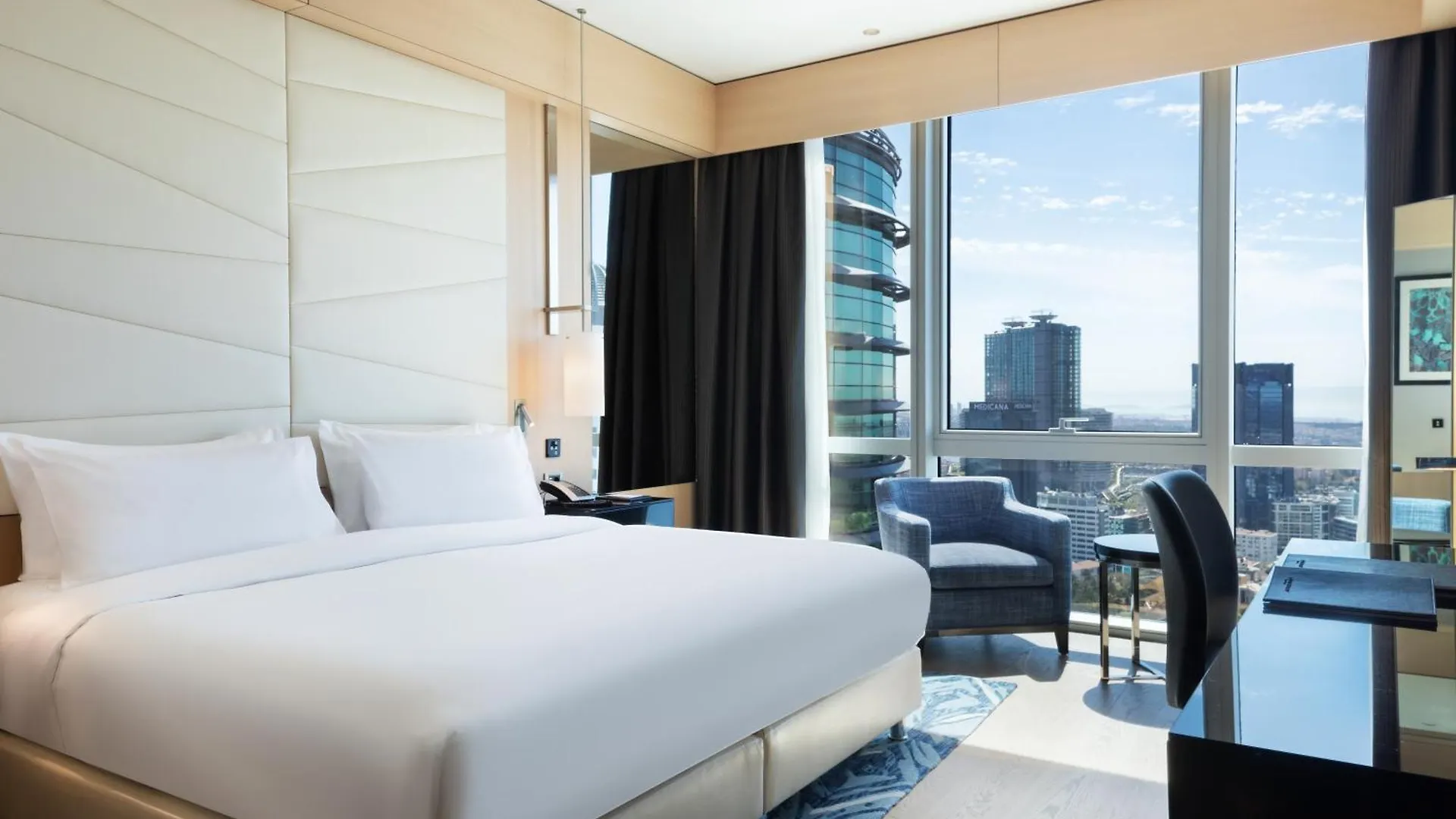 Wyndham Grand Istanbul Levent Hotel & Conference Center 5*,  Turkey